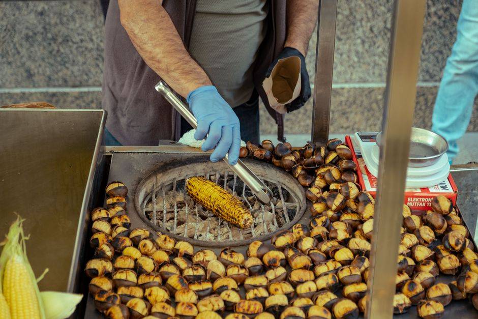Un stand de marrons chauds pour votre événement à Paris