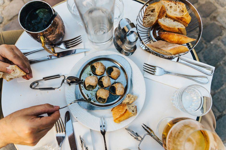 Un traiteur lyonnais à Paris : quenelles, charcuterie et esprit bouchon